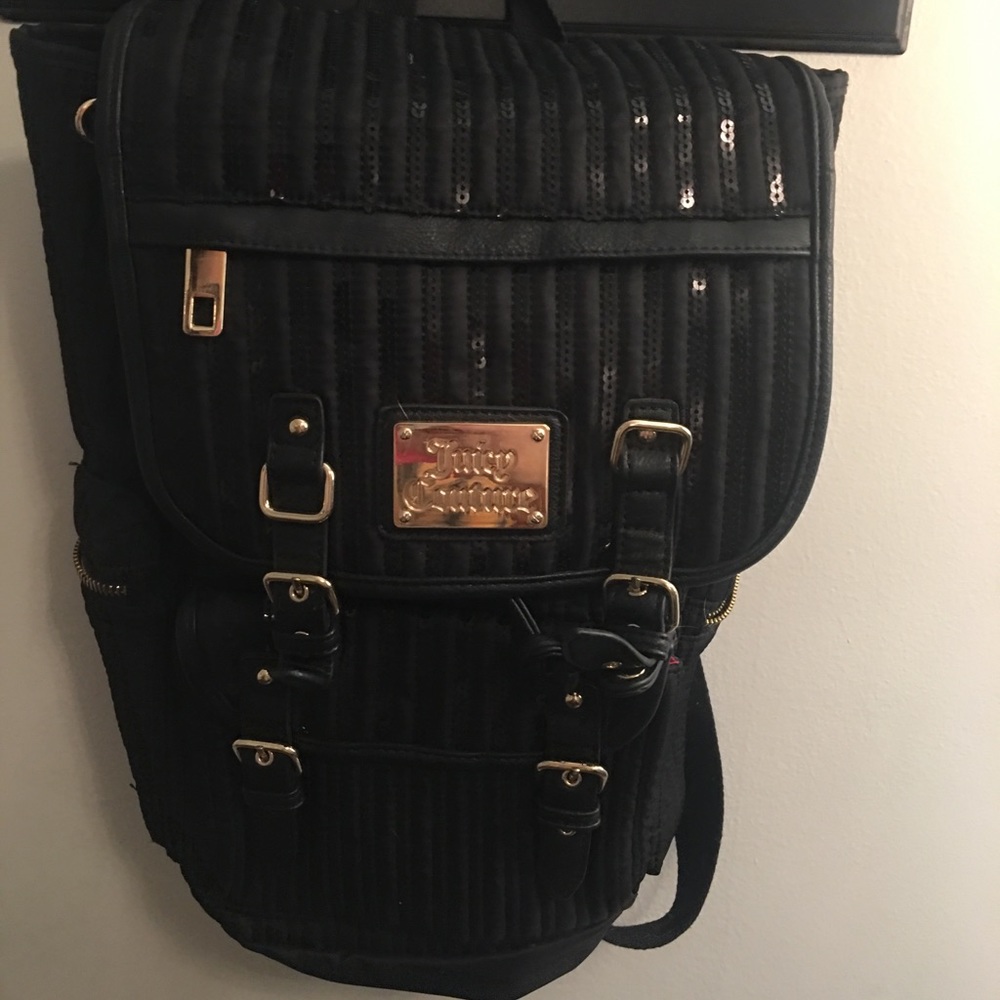 Great backpack for work, school or traveling.